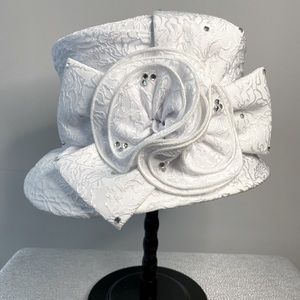 Solid White Special Occasion Hat!